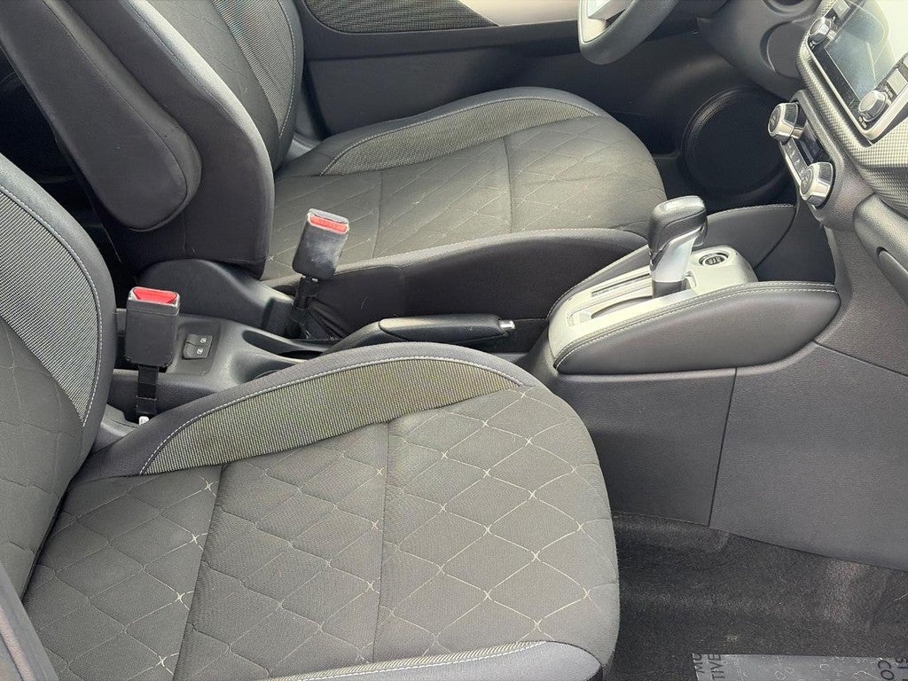 2018 Nissan Kicks SV FWD