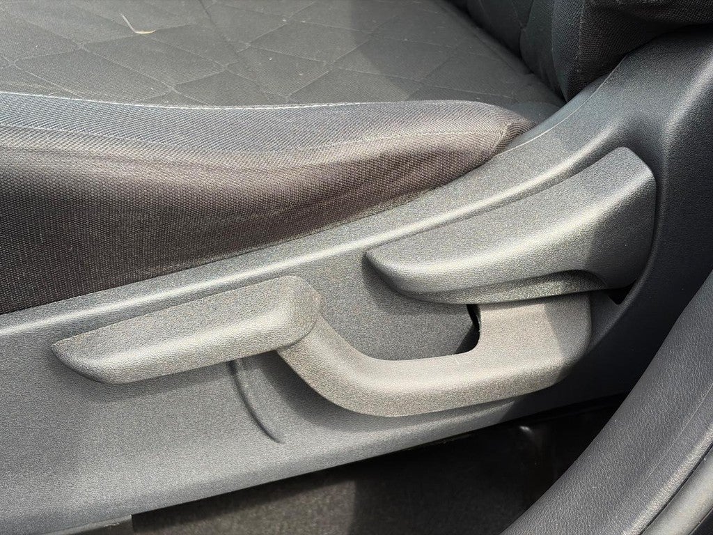 2018 Nissan Kicks SV FWD