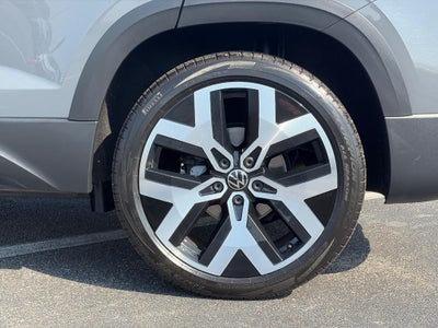 2023 Volkswagen Taos SEL 4MOTION