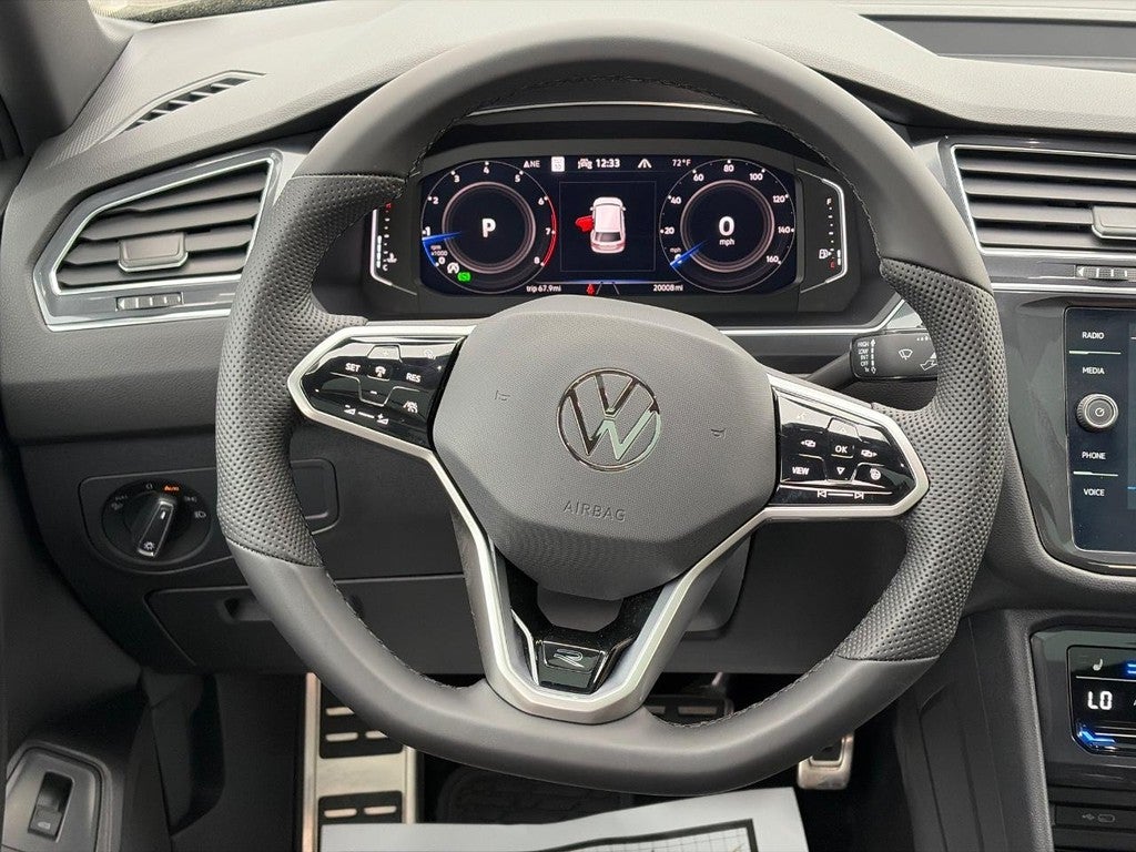 2022 Volkswagen Tiguan 2.0T SEL R-Line 4MOTION