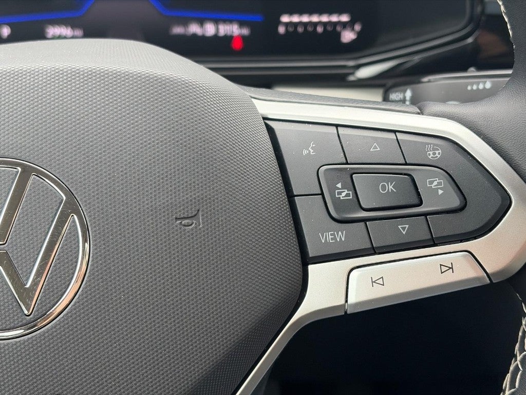 2025 Volkswagen Taos S FWD