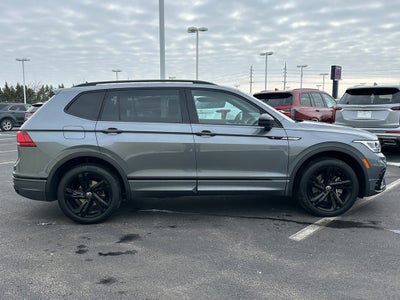 2023 Volkswagen Tiguan 2.0T SE R-Line Black 4MOTION
