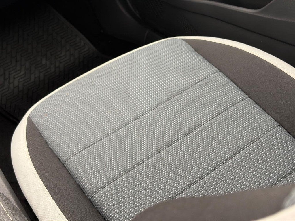 2026 Volkswagen Taos S 4MOTION