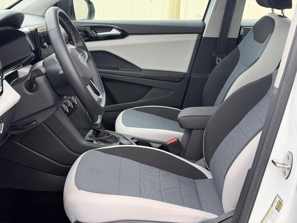 2026 Volkswagen Taos S 4MOTION