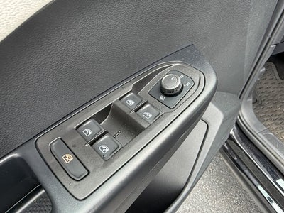 2025 Volkswagen Taos S 4MOTION