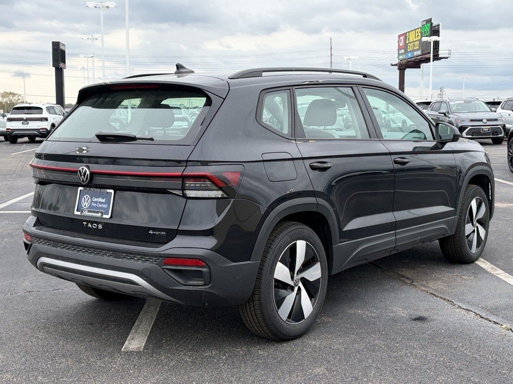 2025 Volkswagen Taos S 4MOTION