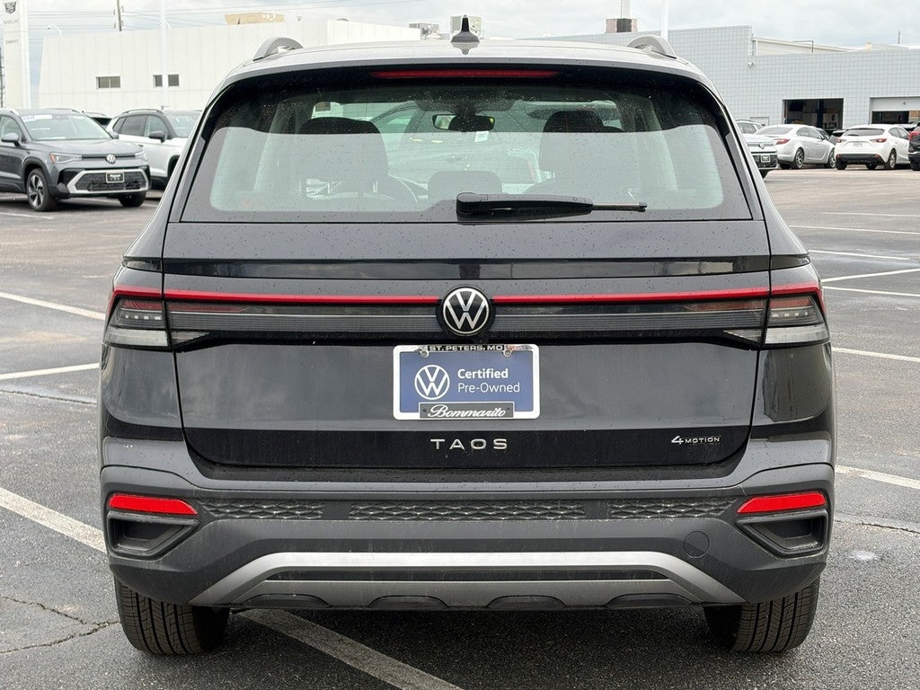 2025 Volkswagen Taos S 4MOTION