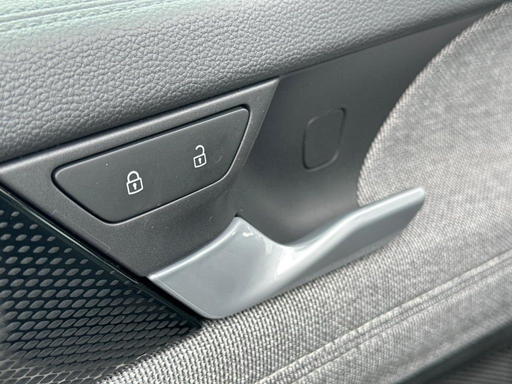 2025 Volkswagen Tiguan 2.0T S 4MOTION