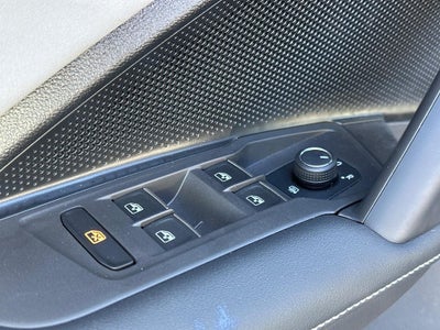 2025 Volkswagen Tiguan 2.0T SE 4MOTION