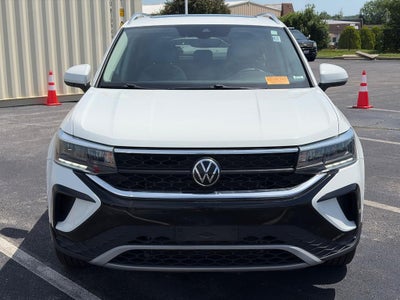 2023 Volkswagen Taos SE 4MOTION