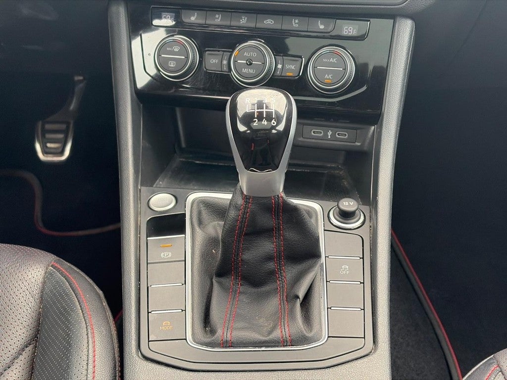 2023 Volkswagen Jetta GLI Autobahn Manual