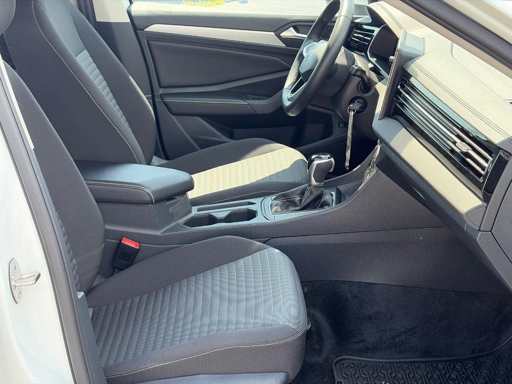 2026 Volkswagen Jetta S Auto
