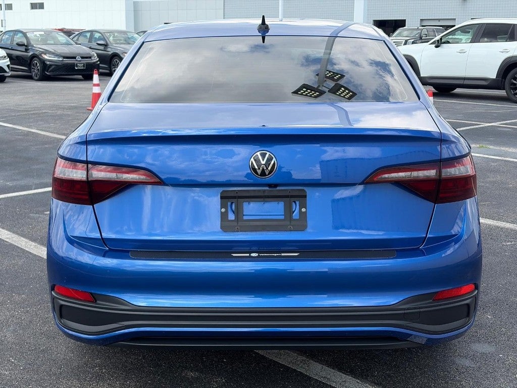 2024 Volkswagen Jetta Sport Manual