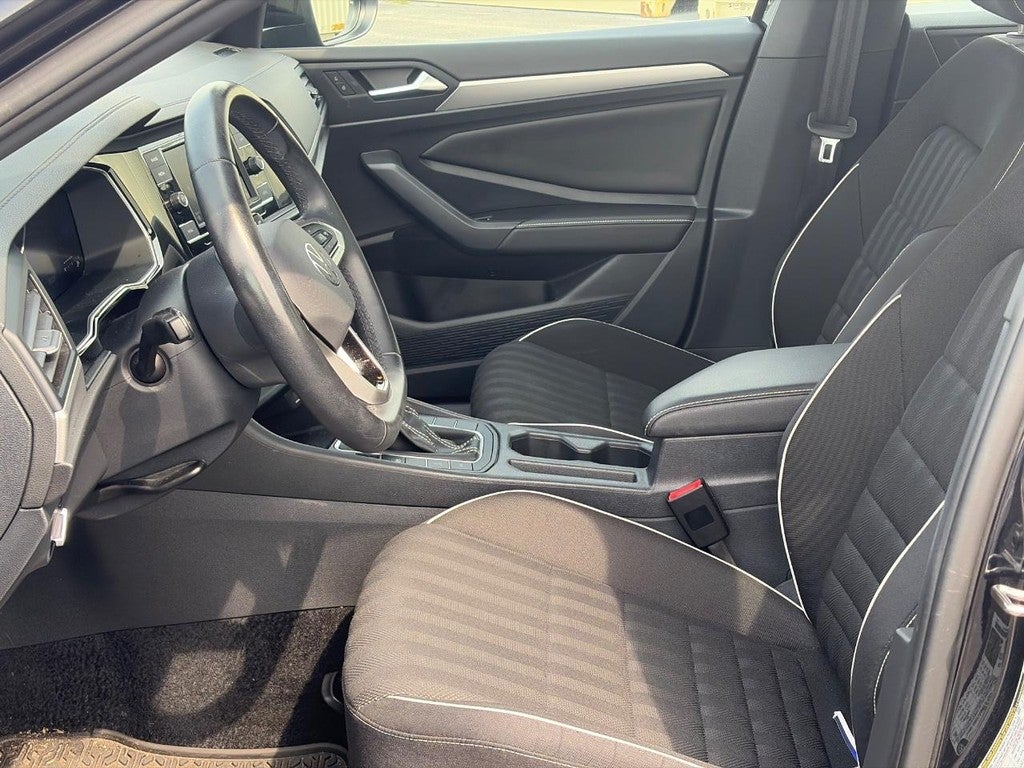 2024 Volkswagen Jetta Sport Auto
