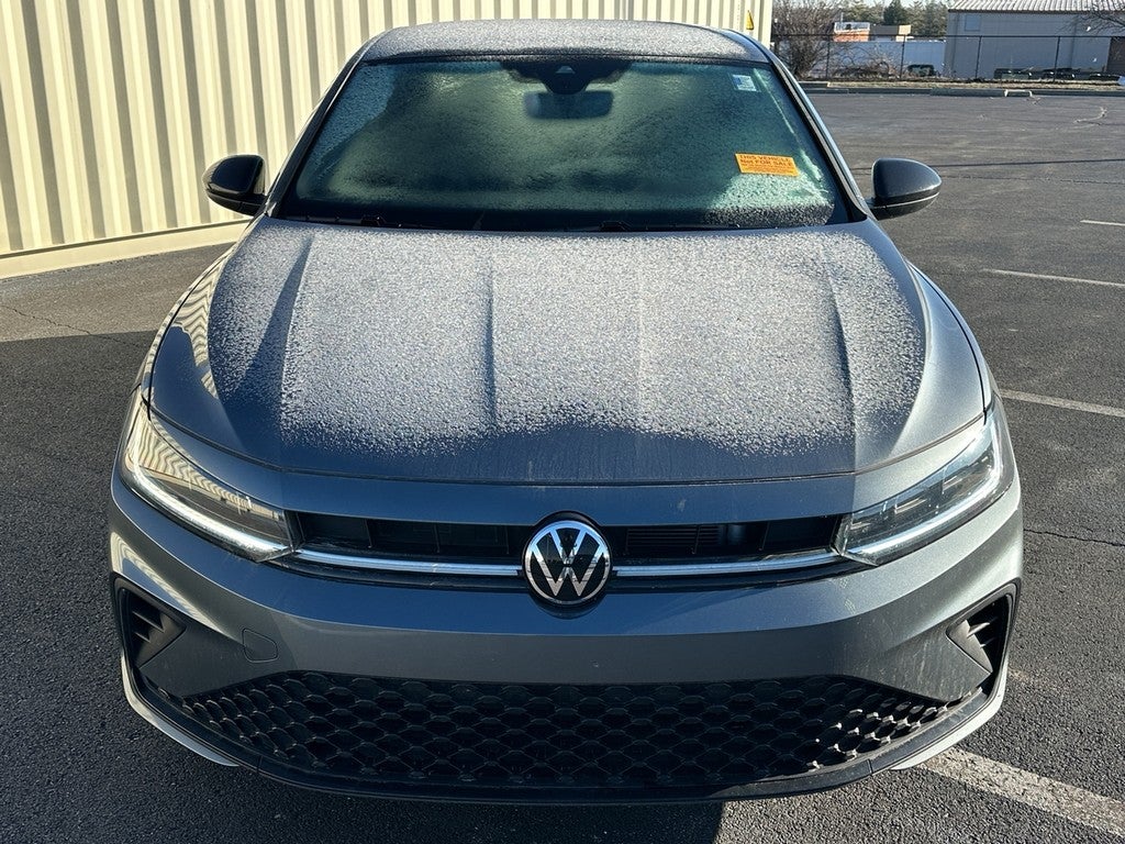 2025 Volkswagen Jetta Sport Auto