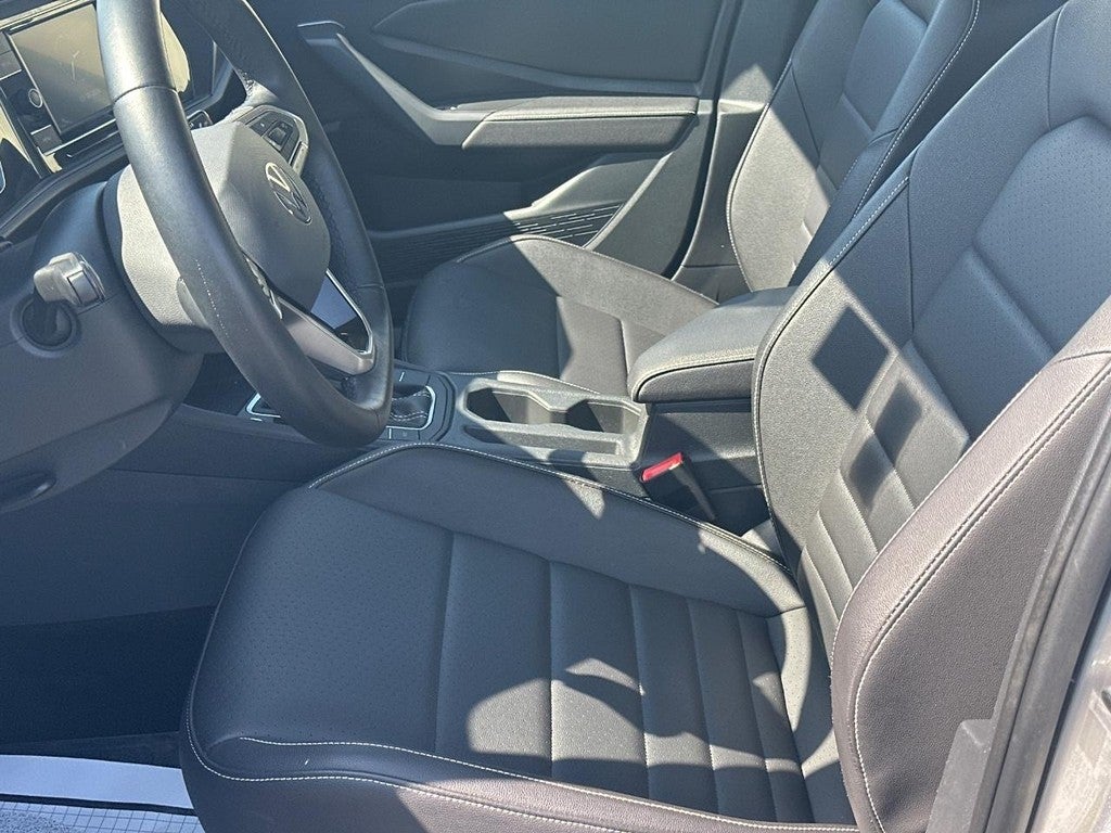 2024 Volkswagen Jetta SE Auto