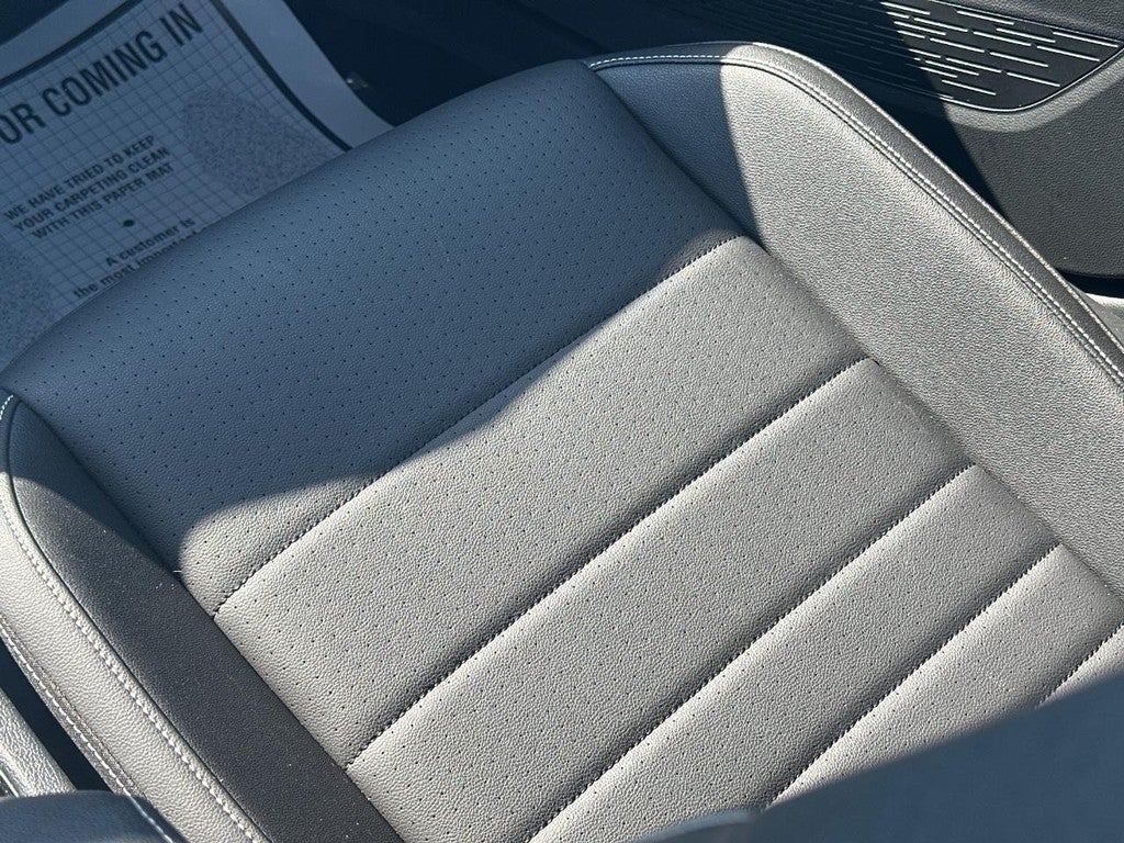 2024 Volkswagen Jetta SE Auto