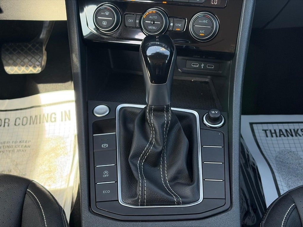 2024 Volkswagen Jetta SE Auto
