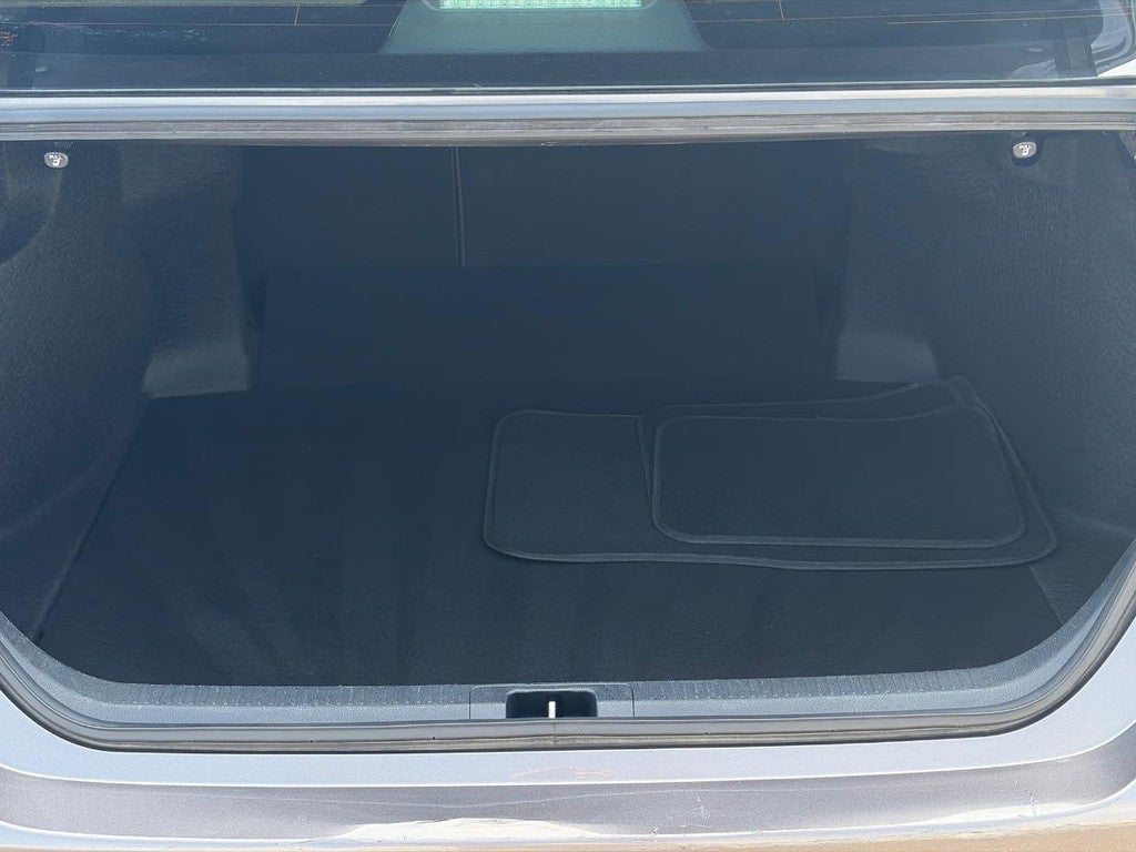 2023 Toyota Camry SE Auto (Natl)