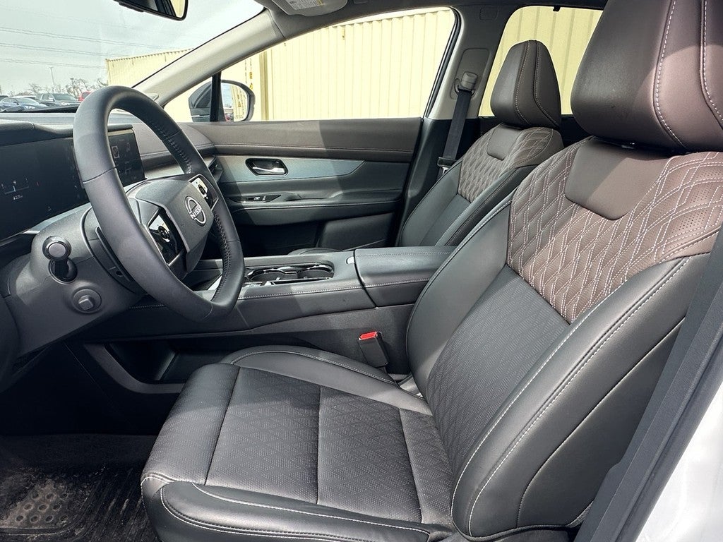 2025 Nissan Murano AWD Platinum