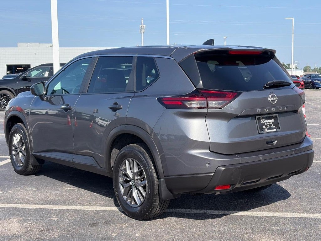 2025 Nissan Rogue FWD S