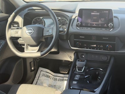 2025 Nissan Rogue FWD SV