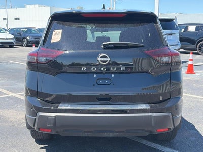 2025 Nissan Rogue FWD SV