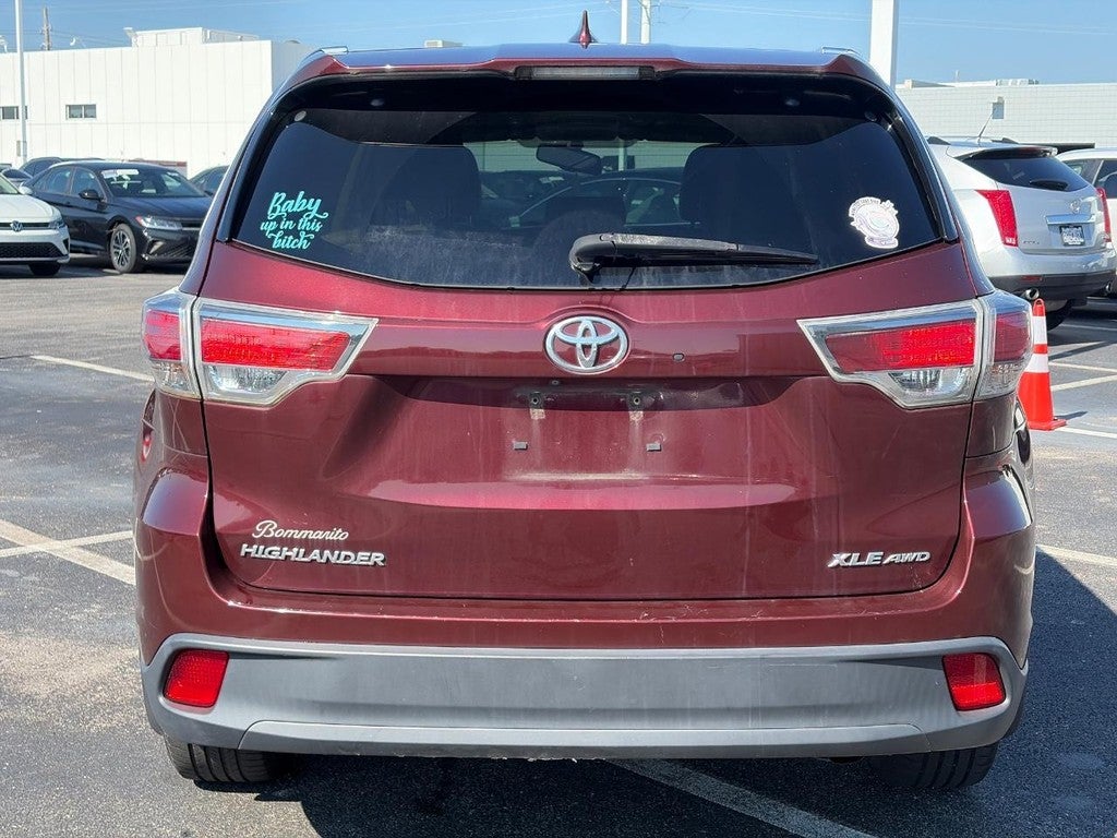 2016 Toyota Highlander AWD 4dr V6 XLE
