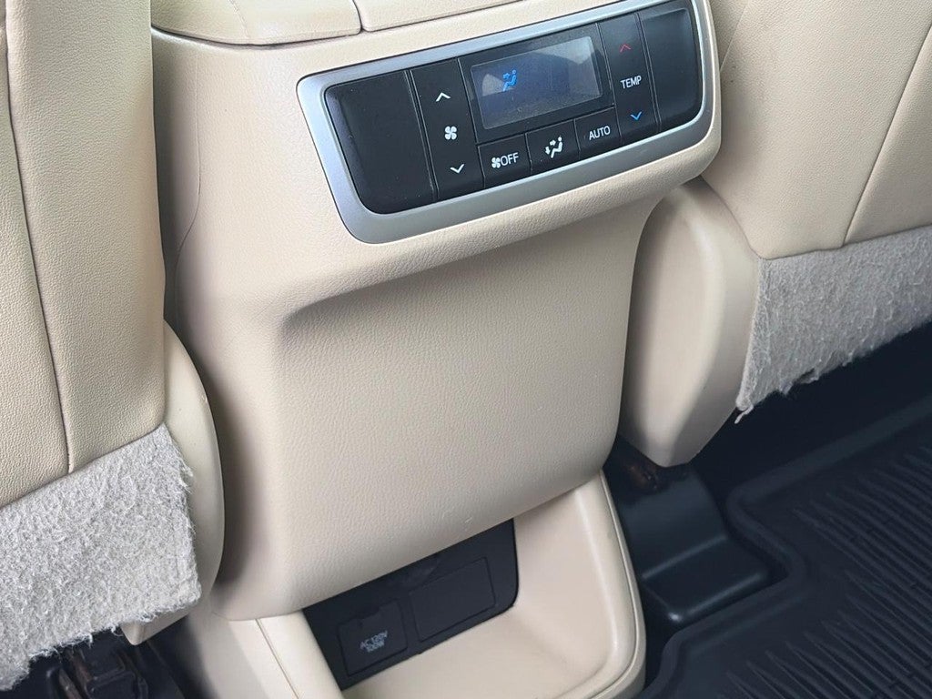 2016 Toyota Highlander AWD 4dr V6 XLE (Natl)