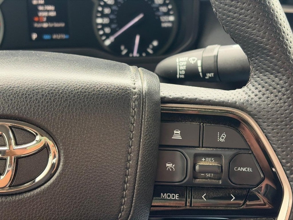 2023 Toyota Tundra 4WD SR5 CrewMax 5.5' Bed (Natl)