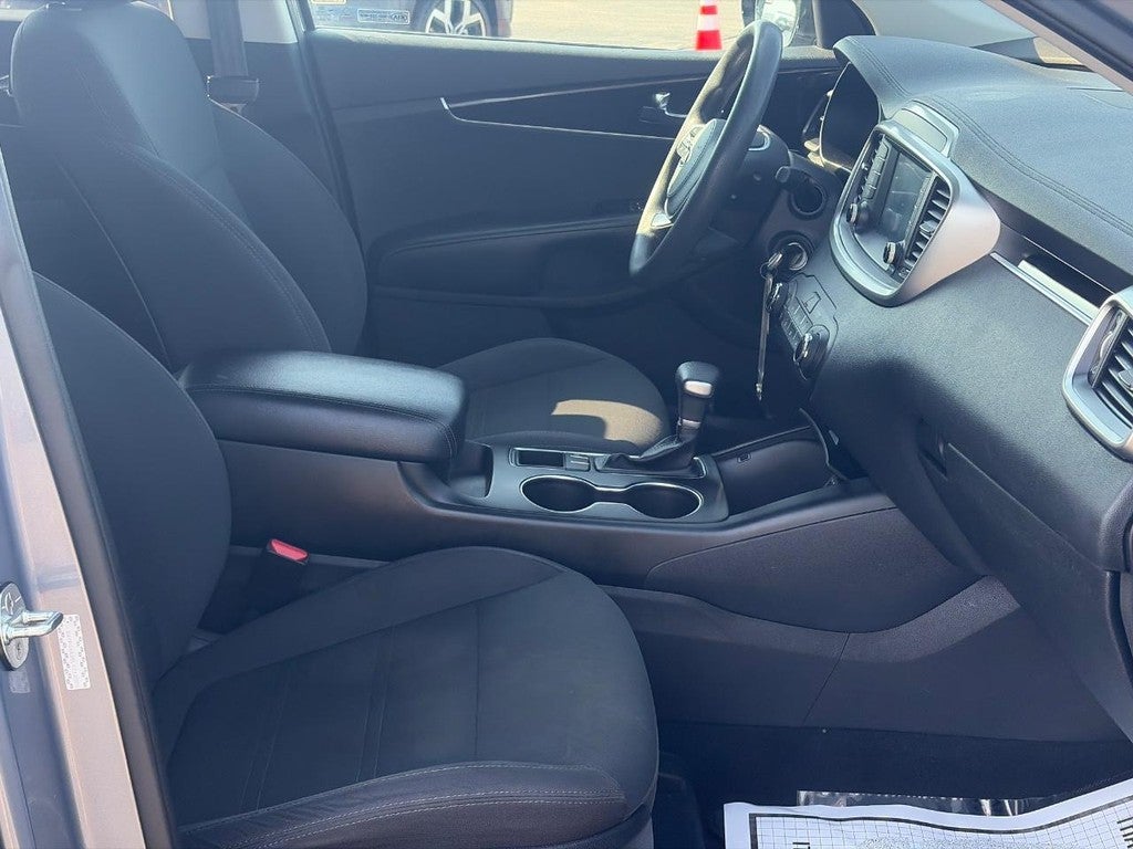 2020 Kia Sorento L FWD