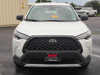 2022 Toyota Corolla Cross L 4WD (Natl)