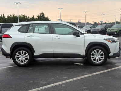 2022 Toyota Corolla Cross L 4WD (Natl)