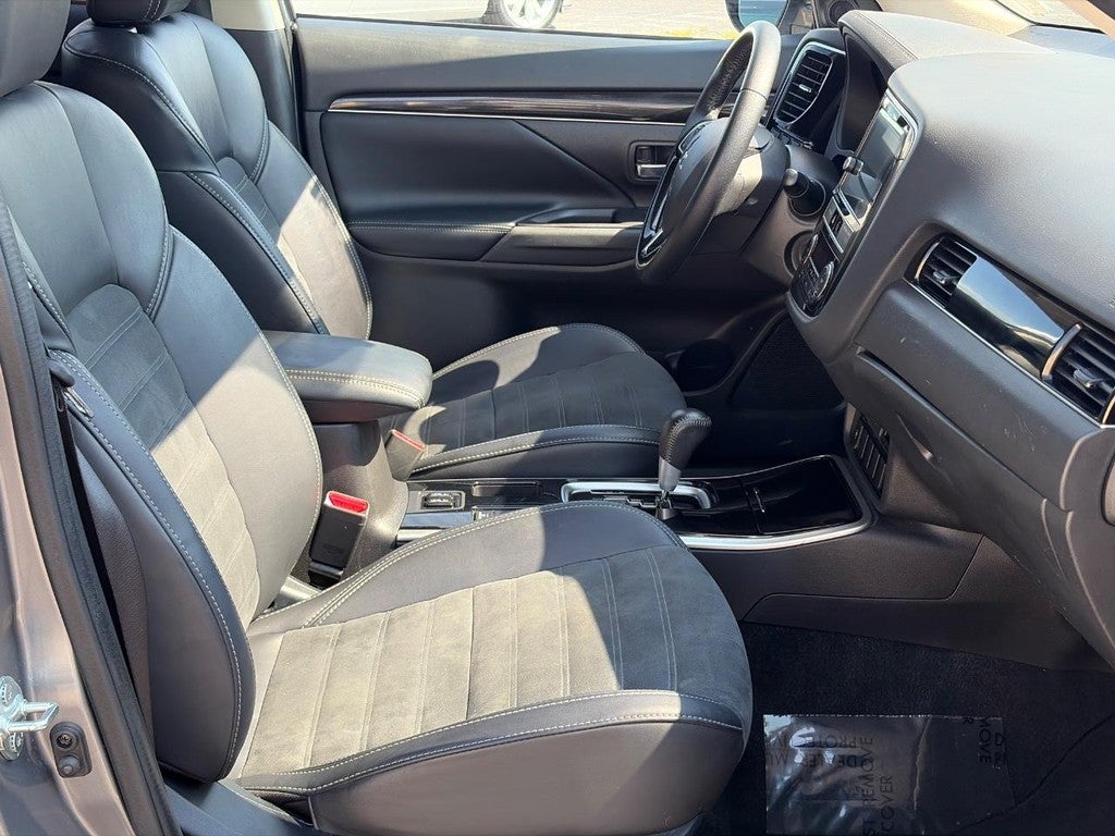 2019 Mitsubishi Outlander LE FWD