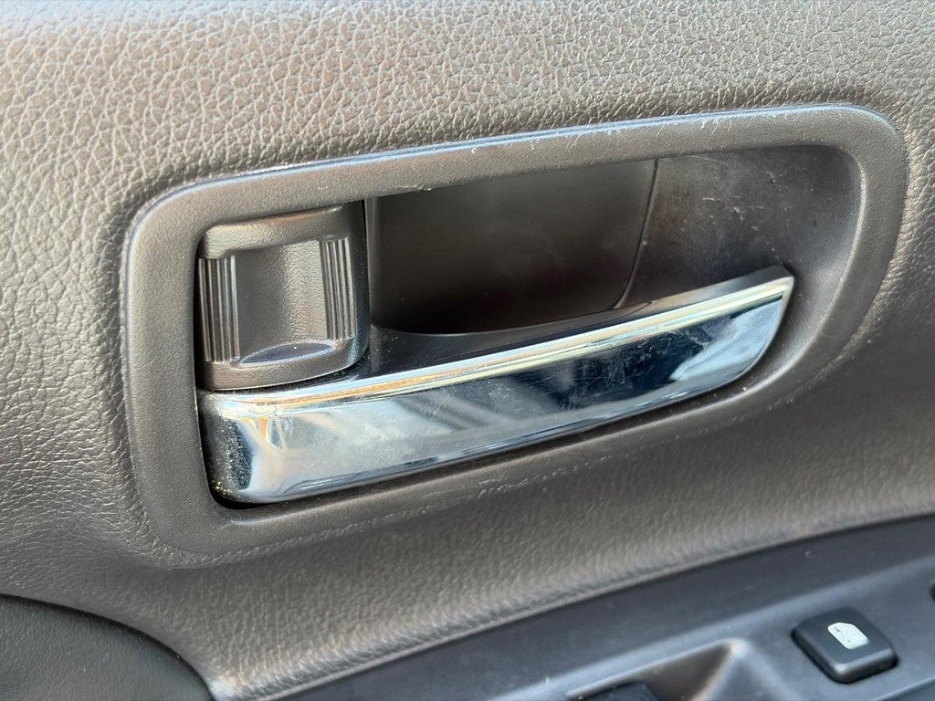 2019 Mitsubishi Outlander LE FWD