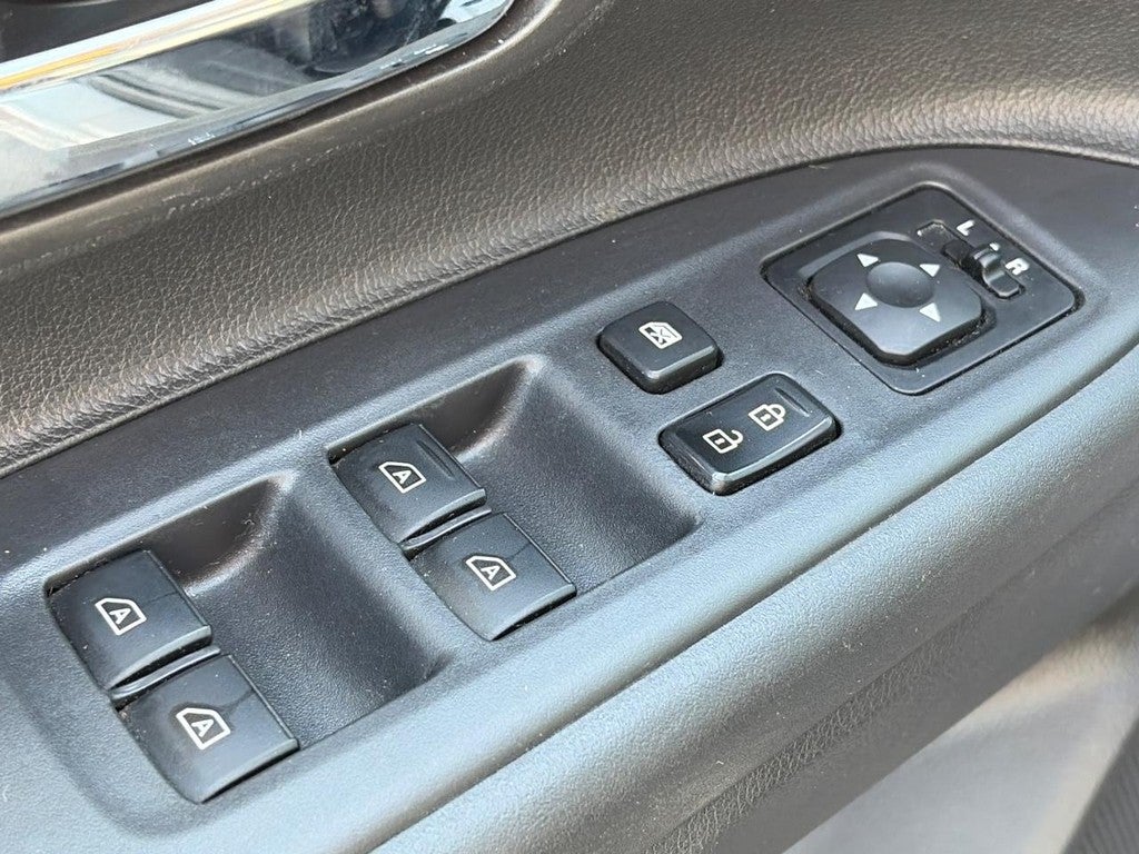 2019 Mitsubishi Outlander LE FWD