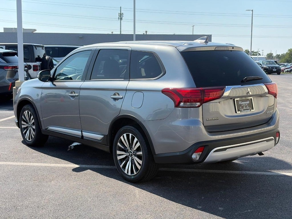 2019 Mitsubishi Outlander LE FWD