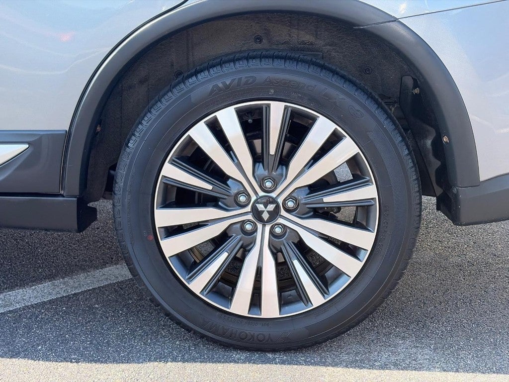 2019 Mitsubishi Outlander LE FWD
