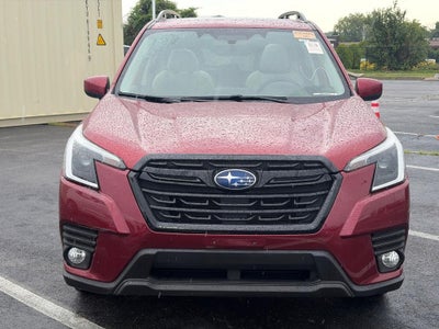 2023 Subaru Forester Premium CVT
