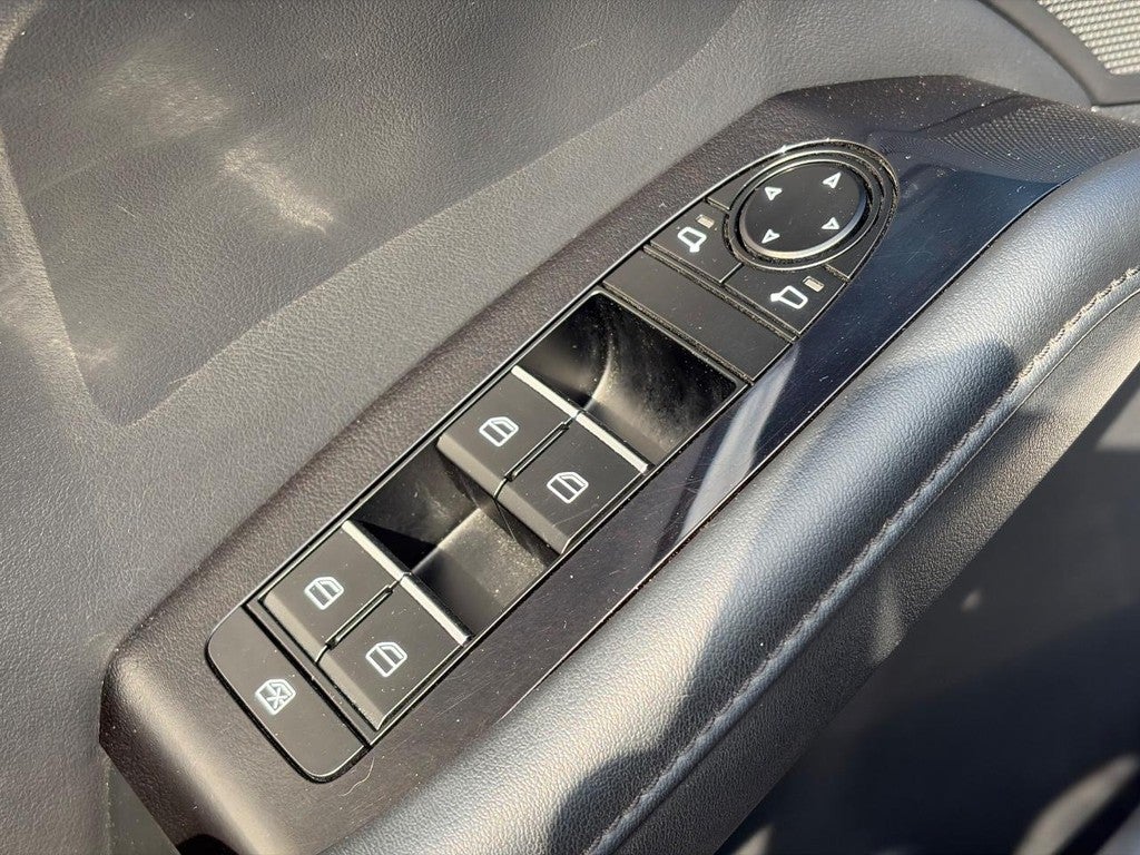 2022 Mazda Mazda3 Hatchback Preferred Auto FWD