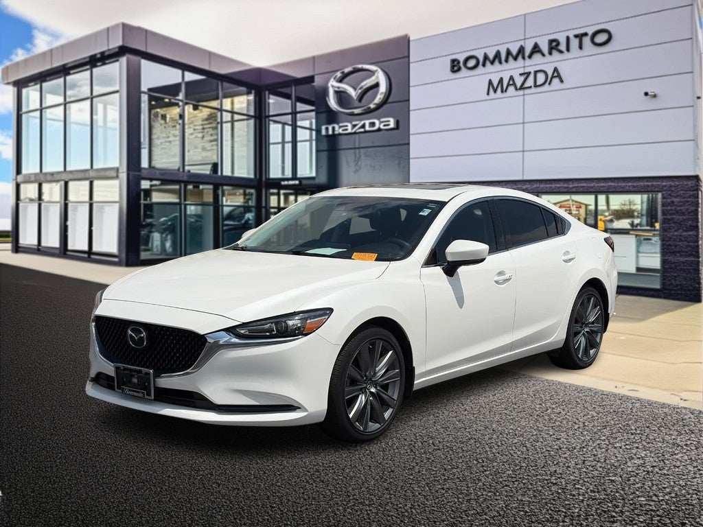 2018 Mazda EZ-6 Touring Auto's photo