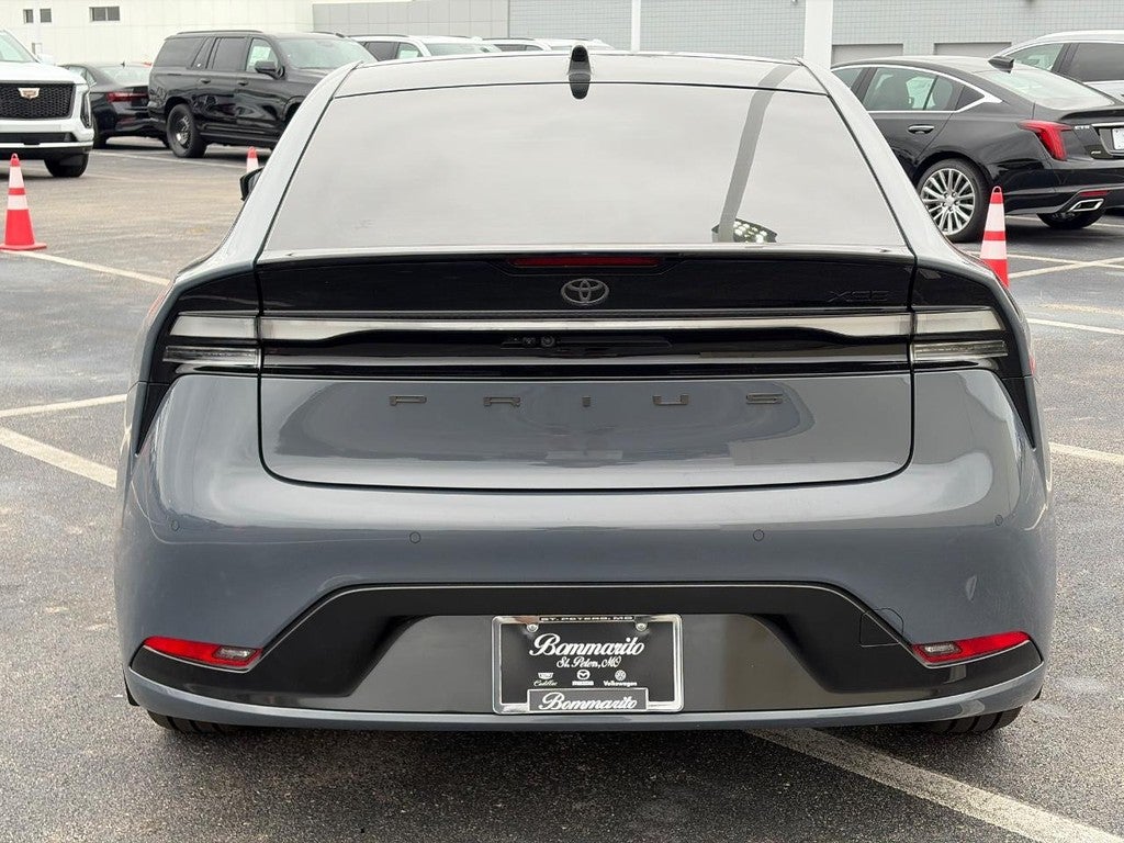 2026 Toyota Prius Plug-In Hybrid XSE Premium (Natl)