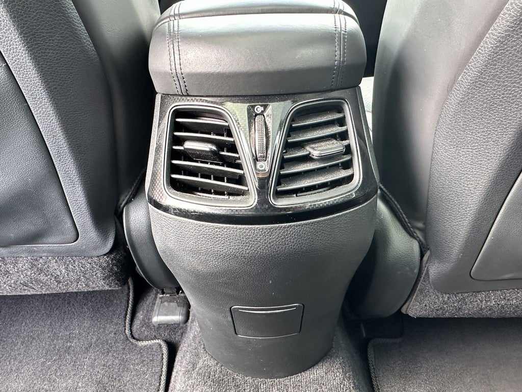 2012 Hyundai Azera 4dr Sdn