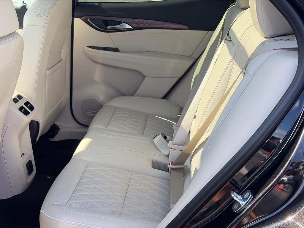 2023 Buick Envision AWD 4dr Avenir