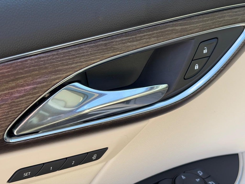 2023 Buick Envision AWD 4dr Avenir