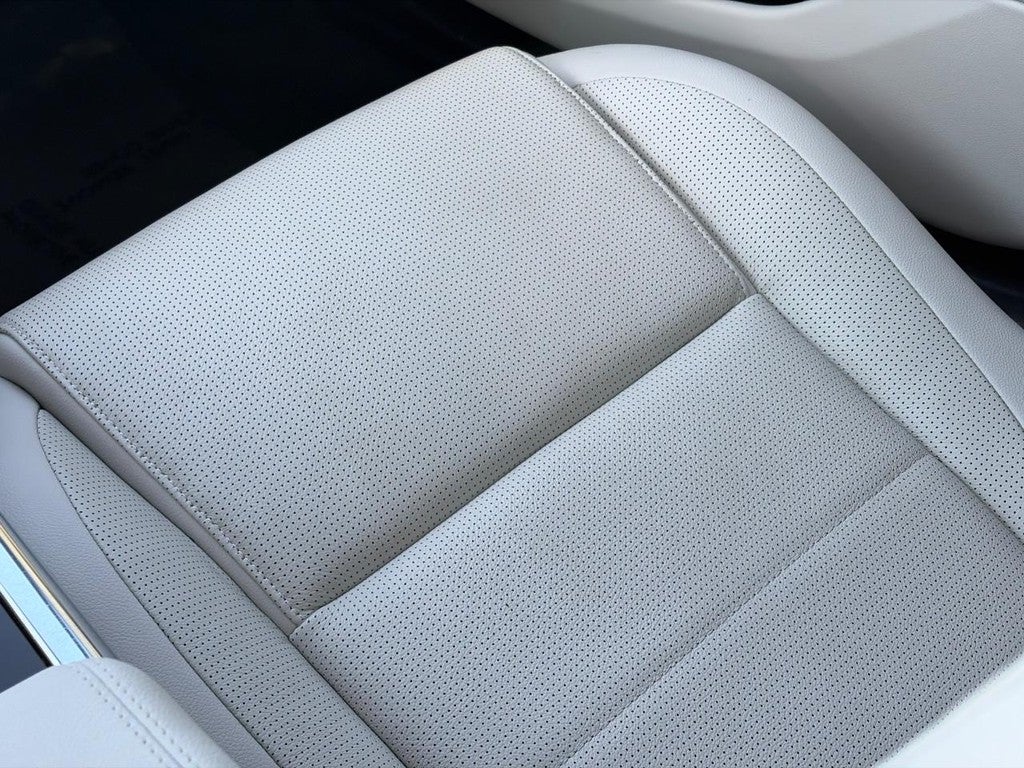 2024 Jaguar XF R-Dynamic SE Sedan AWD