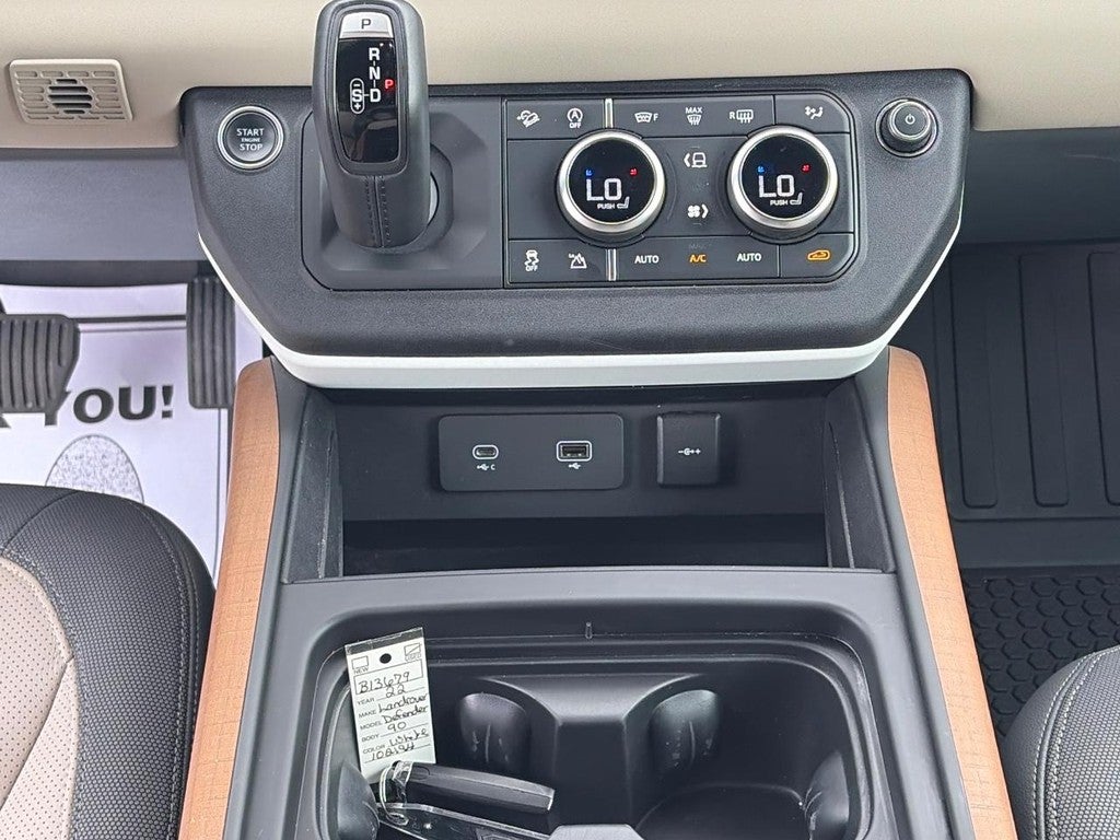 2022 Land Rover Defender 90 X-Dynamic S AWD