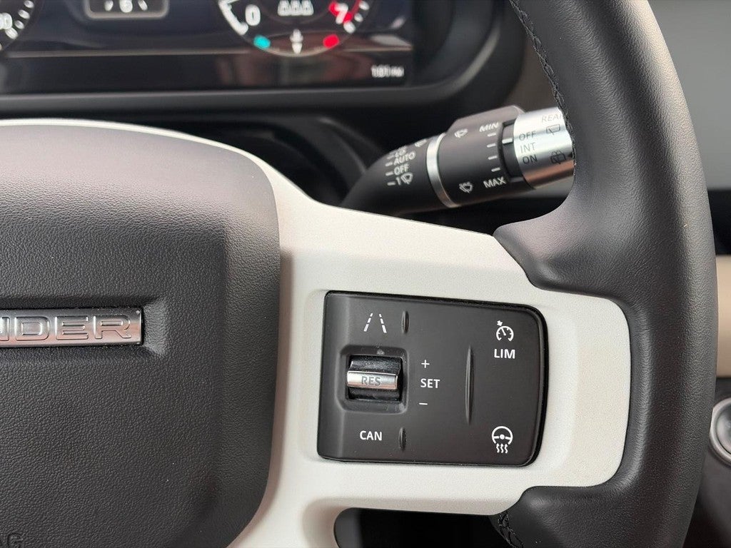 2022 Land Rover Defender 90 X-Dynamic S AWD