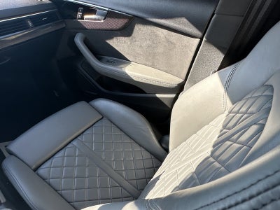 2022 Audi S4 Sedan Premium Plus 3.0 TFSI quattro