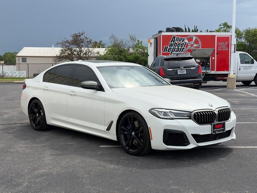 2021 BMW 5 Series M550i xDrive Sedan